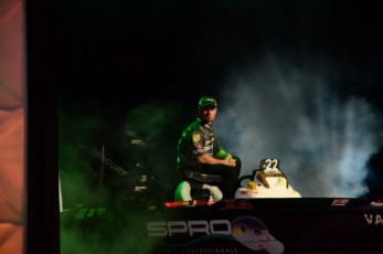 25025314-2E88-4541-B0E3-221FB4EADAB2