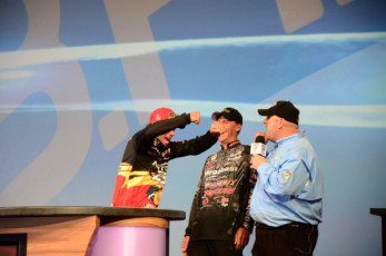 256F8C2B-0ACC-4089-9900-F44DA77FF13D