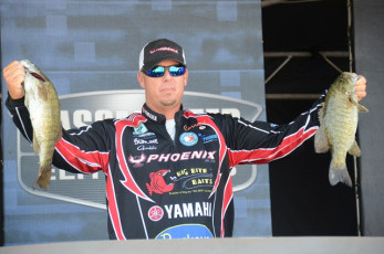 25A12CDE-67E2-468E-B7C8-842BCC966A24