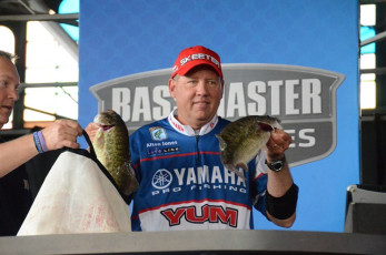 26A920BC-8BE4-415E-B89D-8208A32348FA