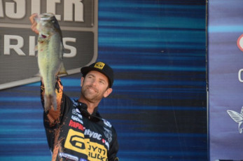 2764E998-FF4B-4BDA-AC2F-8B56F22B2E44