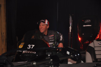 276EC596-FC74-4521-8A58-11FA20CC7E25