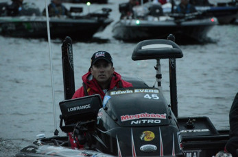 2779F744-C77C-4B38-B78E-E2063DB27765