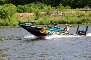 278D0455-D990-4115-B2D8-DC3549BBCEC5