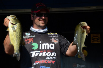 27D796A9-2A34-452C-9DC5-FAE2DEE3F793