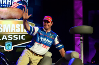 27FFF480-4CC0-4054-93BA-1FDB9D71C2A7