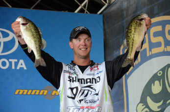 28137BDF-F701-4456-BE92-F3E37E8F70F0