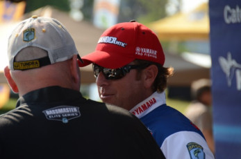 2846E028-F72A-4484-B2E0-7442B0DD5D11