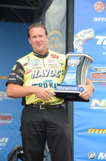 28C93B52-1ABB-454D-A3B5-5FD505FAE61D