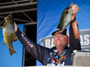 28E666C4-1723-41F0-83BC-C7AA692F4317