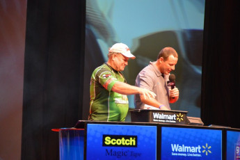 28EF2FD5-A518-44B4-9F84-0150AAFA8703