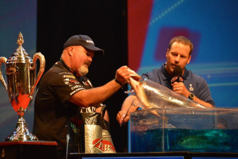 293E72A2-D9F7-4784-8FE6-5A62805A1478