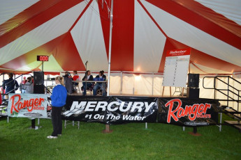 299B8F51-7C72-472C-B6D5-70D21C2D6F02