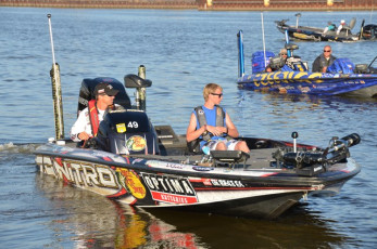 29CE7B00-D0BE-49EB-95D8-375F7D759B53