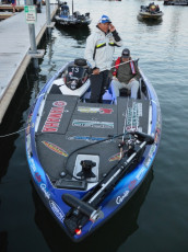 2A607BE0-D10F-4713-96F9-D86D5D2E06BF