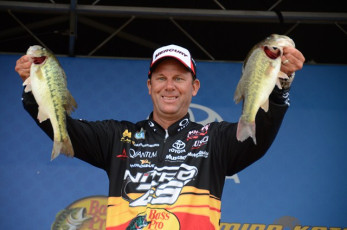 2B1BC8B6-E1B3-47D1-8E92-F036D0ADD9C9