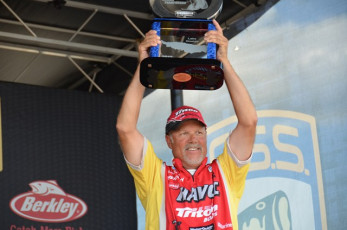 2B3D56F8-8BE8-484F-A331-4DB708933CC7