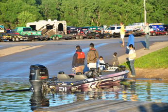 2B64786A-0156-4267-919C-2687DADBD844