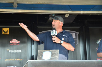 2BC04B66-545E-4089-9233-45B207AFBB83