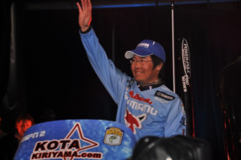 2BEA7623-F2E7-44E0-A203-F9477F030AA7