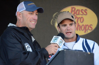 2C1085C3-40E1-4B71-981E-1FCFB7AAB484