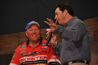 2C1BA602-6867-443F-A876-F0C5FC340C26