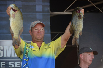 2C3BD1FD-D244-44C1-B47D-7106AEEE2F03