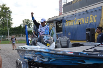 2C6C3AC2-38DB-4592-BE28-03DC24C5183E