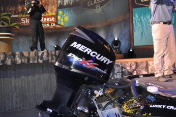 2D5EC403-460A-4AE1-A1C7-191A767D10AD