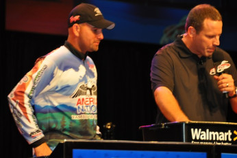 2DB0EC68-8A06-4922-BD5B-92196BFB7F6C