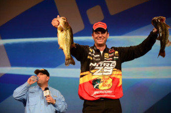 2DCC2D4B-84A8-4EAC-9B7D-ED7879877DFC