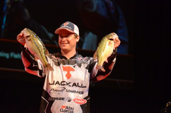 2E16BD4E-08DF-4F8E-825C-6391281F13BB