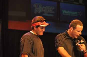 2EAD68E5-1892-4440-A646-75C78F775AAC