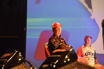 2EF990BF-9111-48BD-BCDF-BB9ADF5C58F3