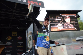 2F91DAA5-2661-407C-8E70-8C3FF90FEFB4