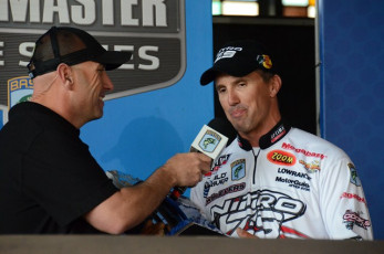 2F968174-A3D3-47B8-A18F-39956EC07A86