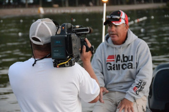 2FB9C977-DD84-4E7D-ACB7-C9BA632ED924