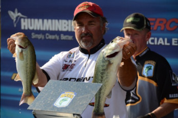 302C98D0-B566-42CB-A98D-F3D61317EBF5