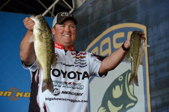 30B14821-21E1-47D3-B366-6E6EC1CD2D46