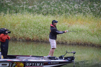 30D3C09F-B19D-466A-81ED-88F75BBFD114