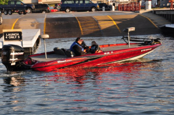 30ECC708-72B3-44E7-B4B4-523520F36CB4