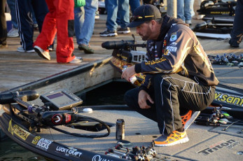 30FD7683-3513-4B50-AF04-D9CCA2EC822B