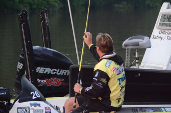 31911F7E-F177-4280-8E49-4B9EC9A9DD08