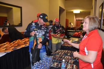 32184204-AB3F-4DBA-BF68-6DC97F733E86