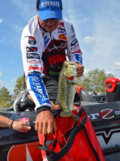 32DAB659-30DB-46F6-AD31-0E10E956937C