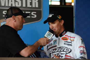 333D9D96-83E4-4D1A-8B3E-C565580B82C3