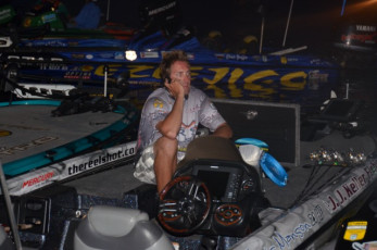 3440AFEE-1FBB-4462-A7A6-2266C34CE1ED