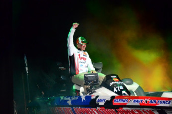 3486D05D-36BD-43AE-AFAA-7AEE390AAE18