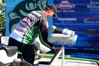 34D6E0C6-CDF0-4E8C-A4A1-A77E34842C12