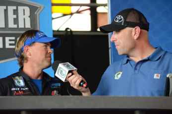 34EEEF1F-9F9B-40A7-8F81-619C037D2731